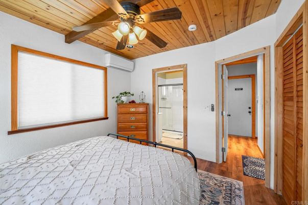 Bedroom, Interior, Wooden Beams, Wooden Ceilings, Wood Texture Flooring
