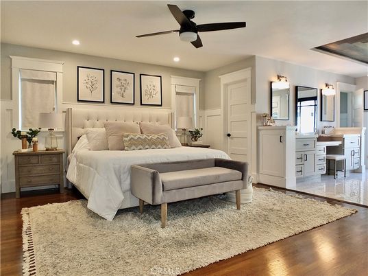 Bathroom, Bedroom, Interior, Recessed Lighting, Wood Texture Flooring