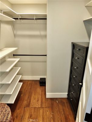Interior, Walk-in Closets, Wood Texture Flooring