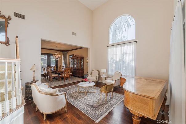 Chandelier, Dining room, Interior, Living room, Wood Texture Flooring