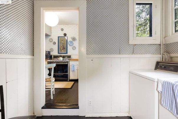 Interior, Kitchen, Washer