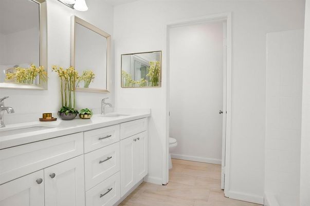 Bathroom, Dual Sink Vanities, Interior, Wood Texture Flooring