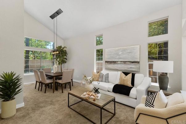 Dining room, Interior, Living room, Pendant Lights