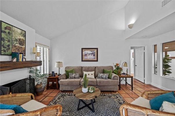 Fireplace, Interior, Living room