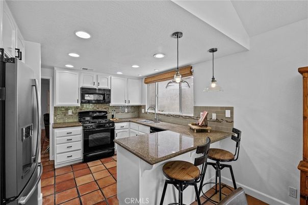 Interior, Kitchen, Pendant Lights, Recessed Lighting