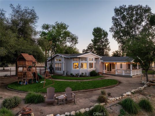 Backyard, Exterior, Playground
