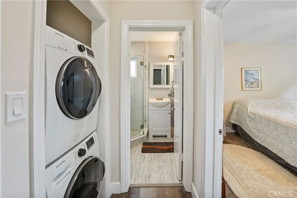 Bathroom, Bedroom, Interior, Utility Closets, Washer, Wood Texture Flooring