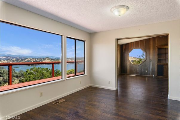 Empty room, Interior, Water, Wood Texture Flooring