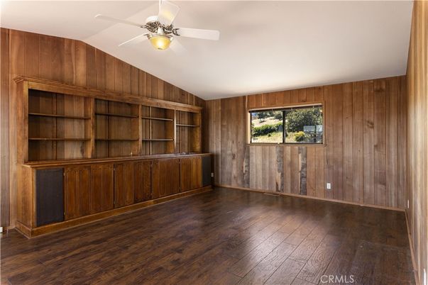 Empty room, Interior, Wood Texture Flooring, Wooden Walls