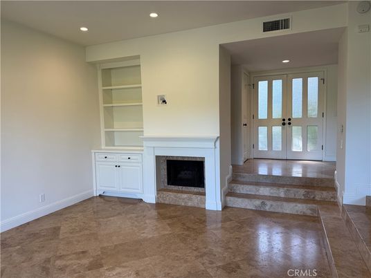 Fireplace, Interior, Recessed Lighting