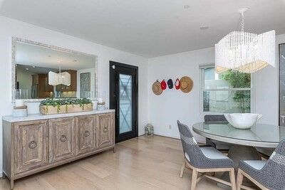 Chandelier, Dining room, Interior, Recessed Lighting, Wood Texture Flooring