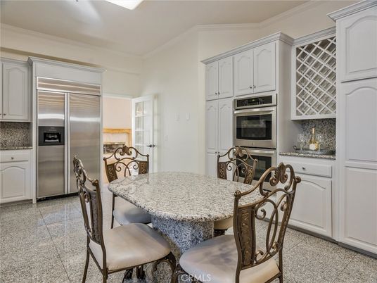 Dining room, Interior, Kitchen, Stainless Steel Appliances
