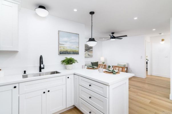 Interior, Kitchen, Pendant Lights, Recessed Lighting, Wood Texture Flooring
