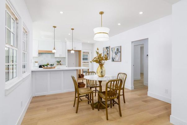 Dining room, Interior, Kitchen, Pendant Lights, Recessed Lighting, Wood Texture Flooring