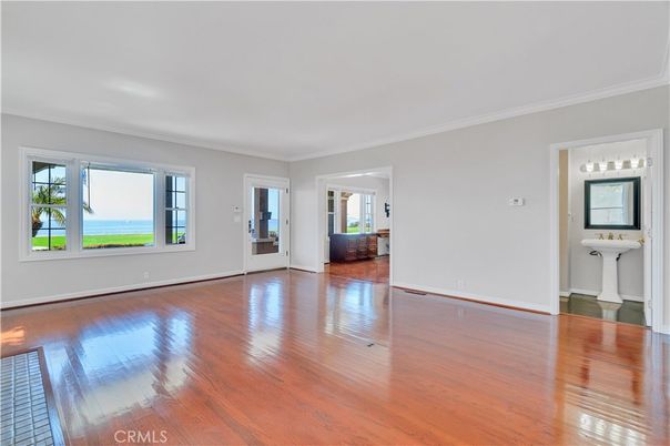 Empty room, Interior, Water, Wood Texture Flooring