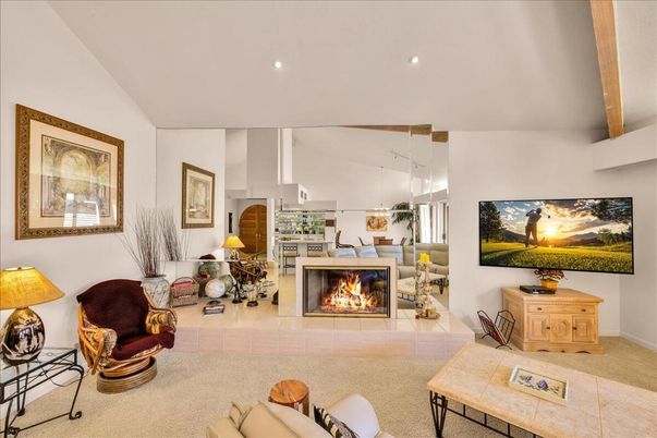 Fireplace, Interior, Living room, Pendant Lights, Recessed Lighting