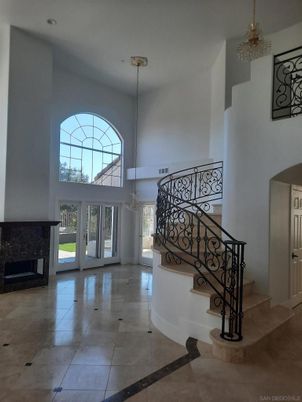 Chandelier, Fireplace, Interior, Pendant Lights