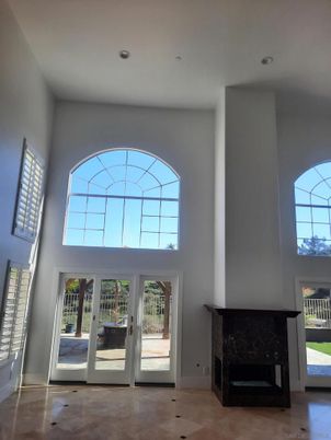 Fireplace, Interior, Recessed Lighting