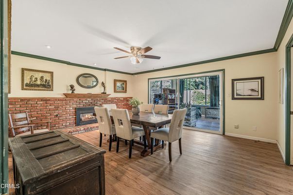 Dining room, Fireplace, Interior, Recessed Lighting, Wood Texture Flooring