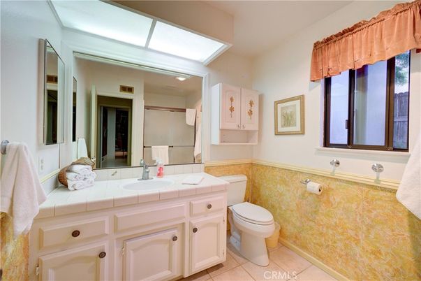 Bathroom, Interior, Recessed Lighting, Tile Countertops