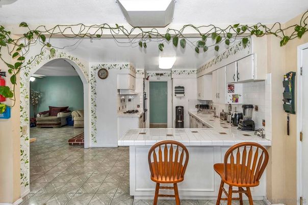 Interior, Kitchen, Tile Countertops