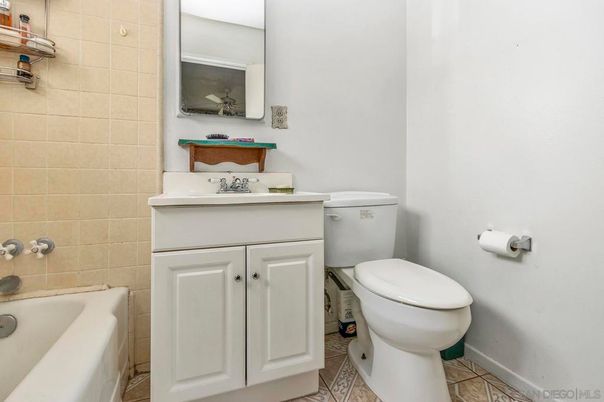 Bathroom, Interior