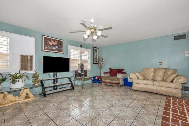 Interior, Living room