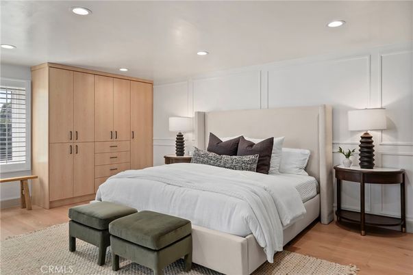 Bedroom, Interior, Recessed Lighting, Wood Texture Flooring