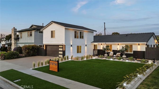 Attached, Backyard, Exterior, Facade, Split Level