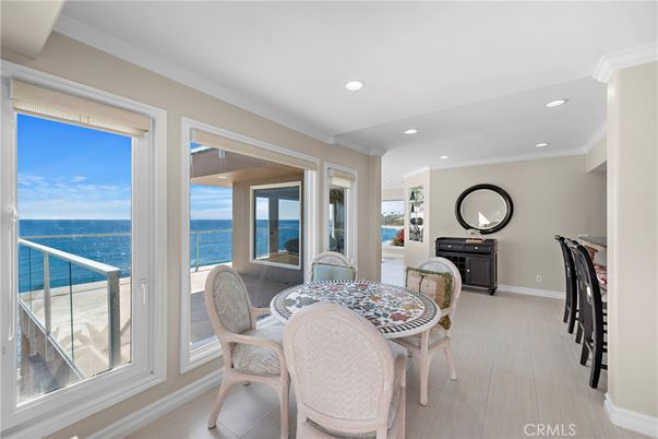 Dining room, Interior, Recessed Lighting, Water