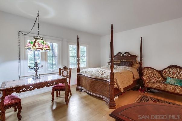 Bedroom, Home Office, Interior, Pendant Lights, Wood Texture Flooring