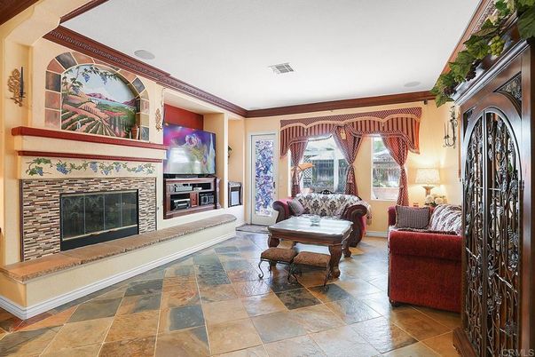 Fireplace, Interior, Living room