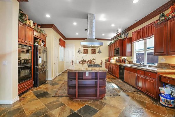 Interior, Kitchen, Recessed Lighting