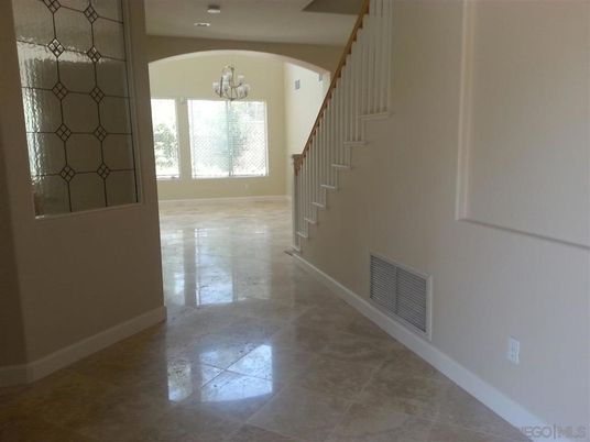 Chandelier, Empty room, Interior, Recessed Lighting