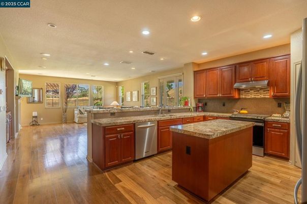 Interior, Kitchen, Living room, Recessed Lighting, Stainless Steel Appliances, Wood Texture Flooring