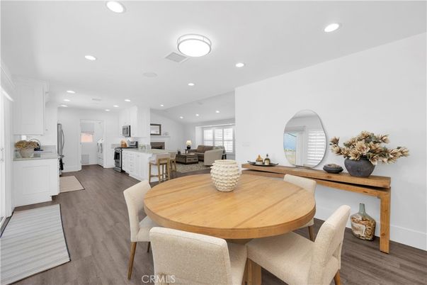 Dining room, Interior, Kitchen, Living room, Recessed Lighting, Wood Texture Flooring