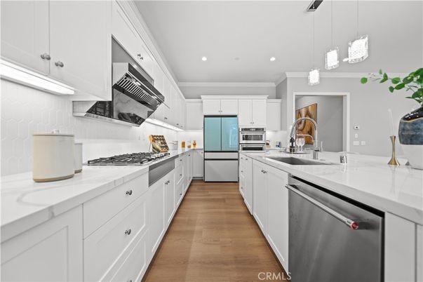 Interior, Kitchen, Pendant Lights, Recessed Lighting, Stainless Steel Appliances, Wood Texture Flooring