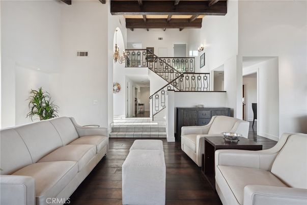Interior, Pendant Lights, Wooden Beams, Wooden Ceilings, Wood Texture Flooring