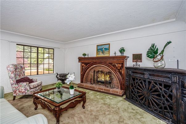Fireplace, Interior, Living room