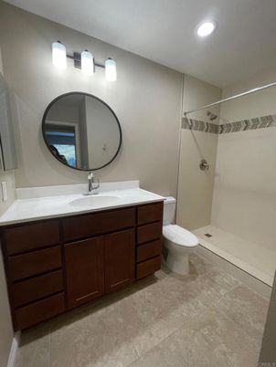 Bathroom, Interior, Recessed Lighting