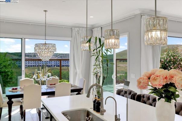 Chandelier, Dining room, Interior, Kitchen, Pendant Lights, Recessed Lighting