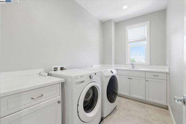 Interior, Recessed Lighting, Washer