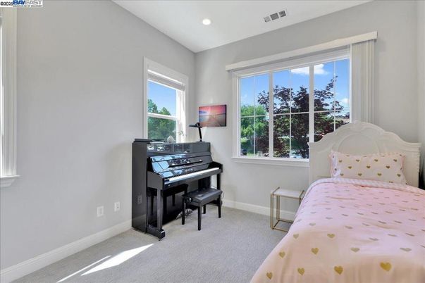 Bedroom, Interior, Piano, Recessed Lighting