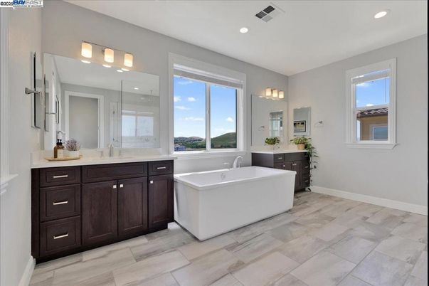 Bathroom, Dual Sink Vanities, Free Standing Baths, Glass Shower, Interior, Recessed Lighting