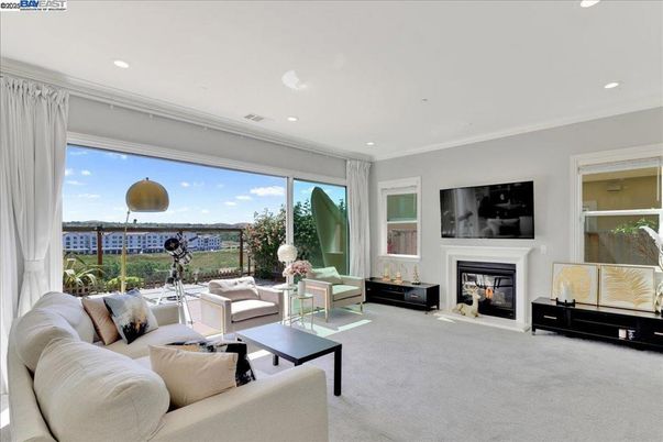 Fireplace, Interior, Living room, Recessed Lighting