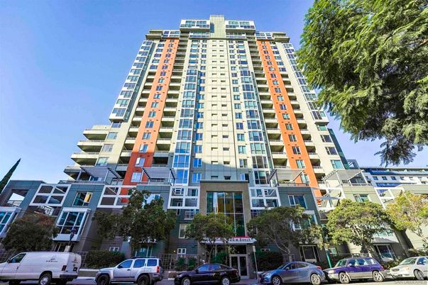 Exterior, Facade, Condo Building