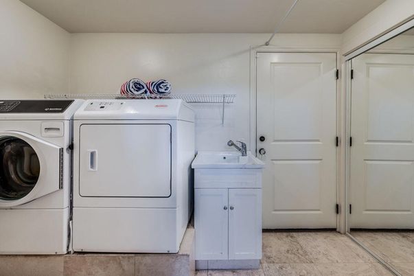 Interior, Washer