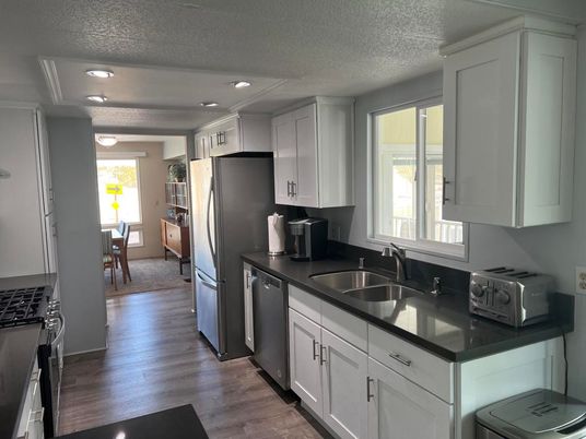 Dining room, Interior, Kitchen, Recessed Lighting, Wood Texture Flooring
