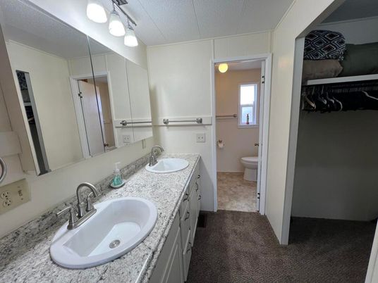 Bathroom, Dual Sink Vanities, Interior