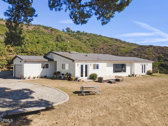 Backyard, Detached Garage, Exterior